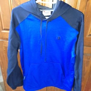 Mens M champion DuoFold sweatshirt